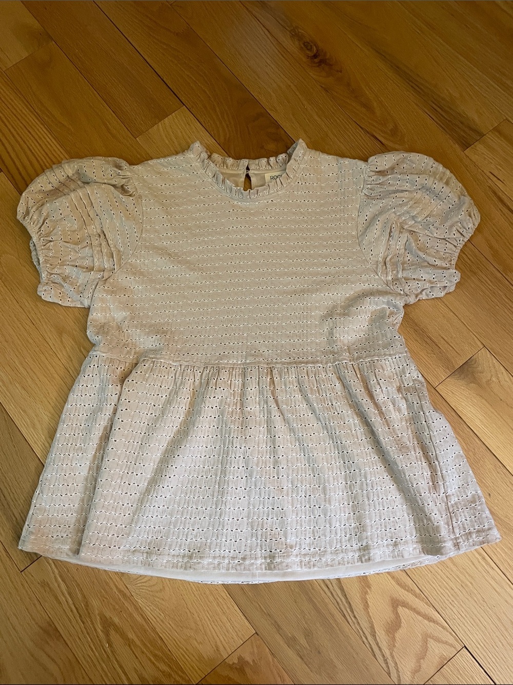 NWOT Roolee babydoll short sleeve lined top size medium
